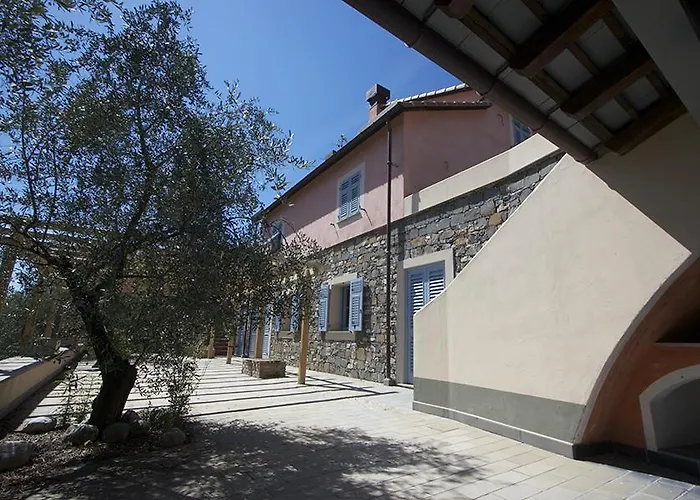 Casa Aquarela 3* Cogorno